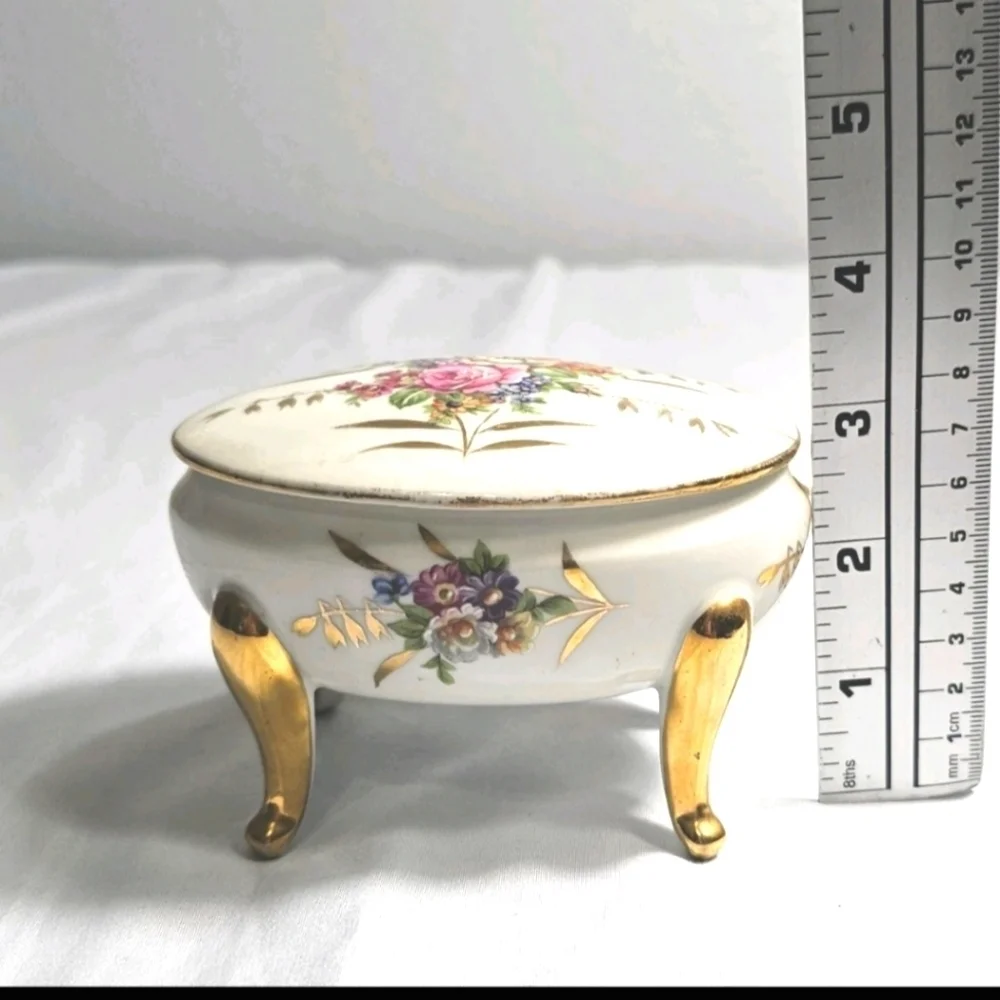 LIMOGES  FRANCE  EGG SHAPE FLORAL HANDPAINTED FOOTED WHITE VINTAGE TRINKET BOX